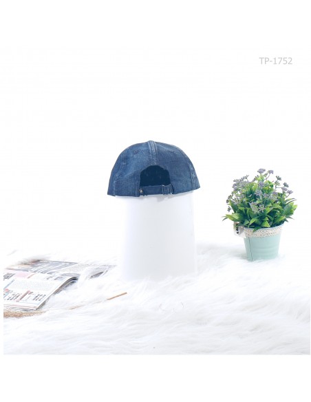 Topi Jeans Biru Lois Allz