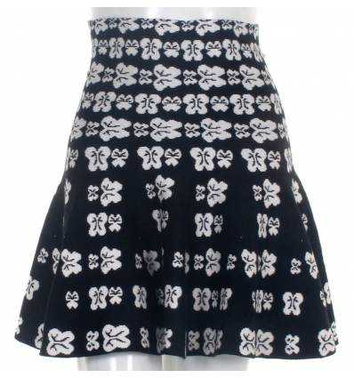 Rok Pendek Cewek Motif Bunga No Brand